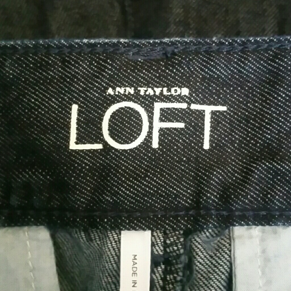 Shorts - Picture 3 of 4