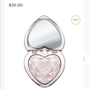 Too faced highlighter! - blinded by the light