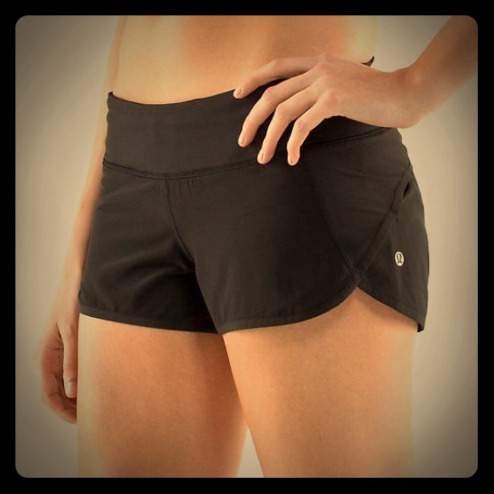 NWOT Lululemon Speed Shorts Size 8