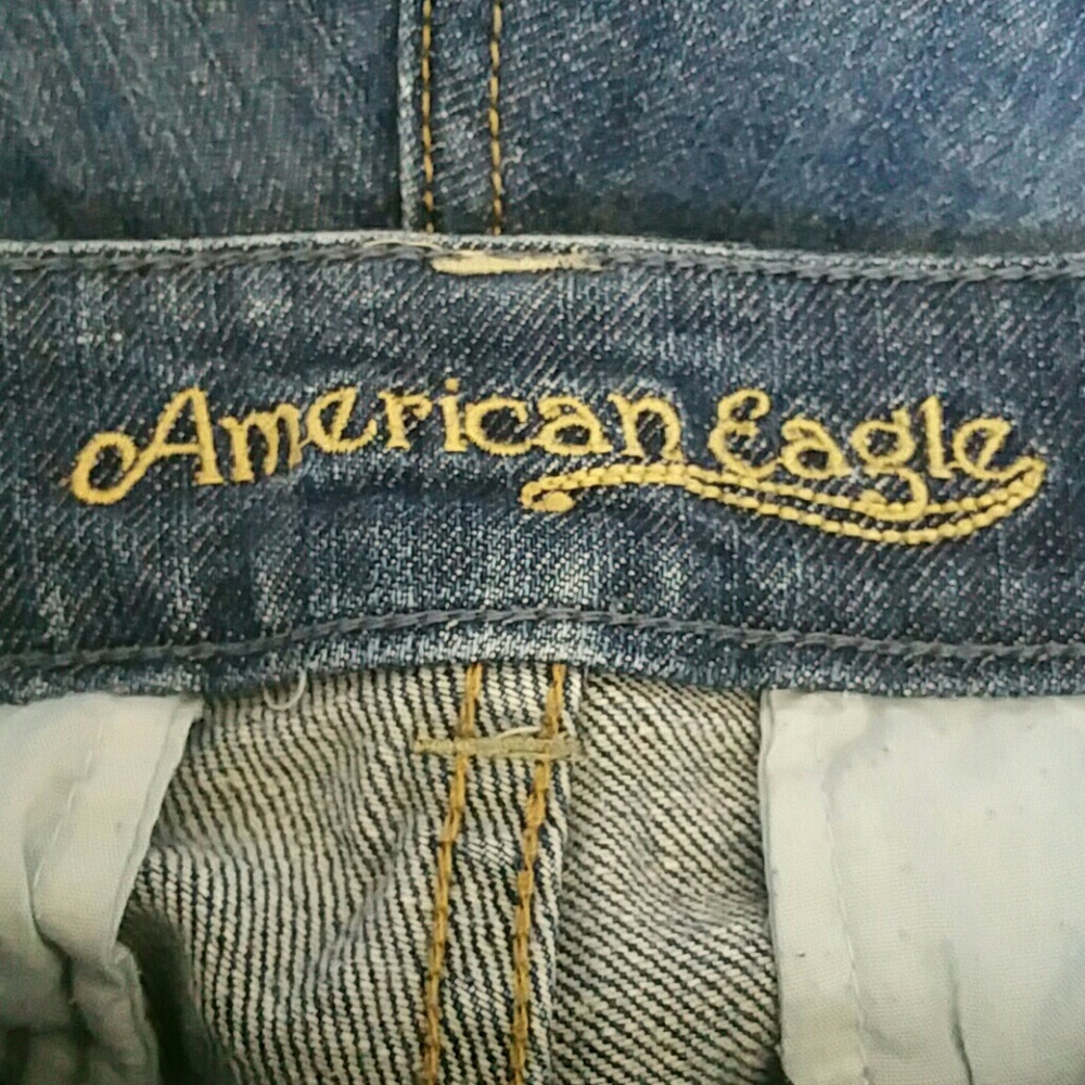 Shorts - Picture 3 of 3