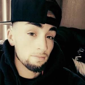 Meet your Posher, Aaron