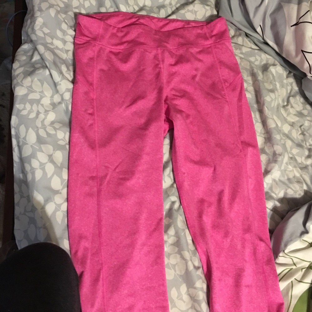 Capri work out pants