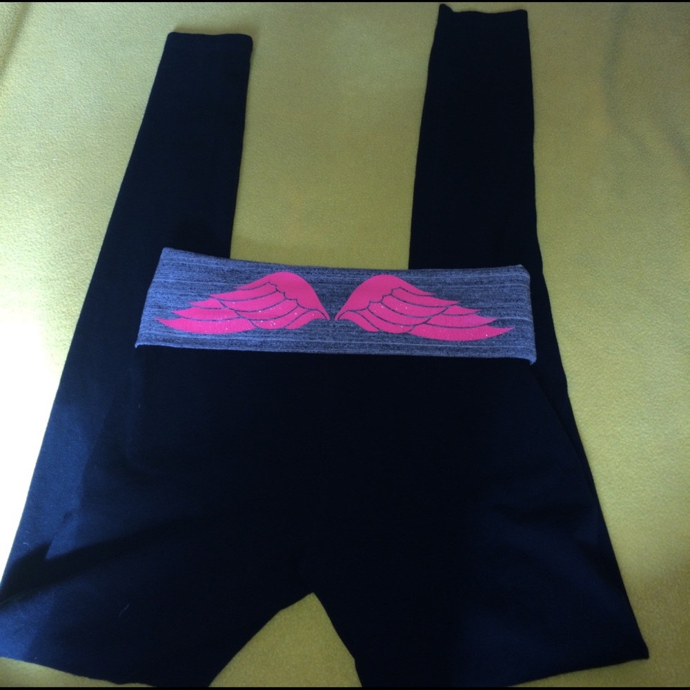 Vs fold over band leggings!