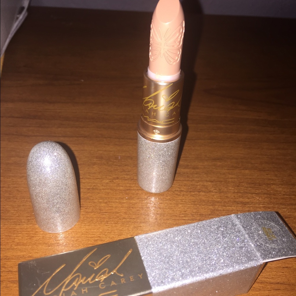 Mariah Carey Mac no trades