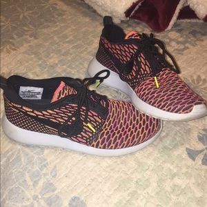 Nike Roshes