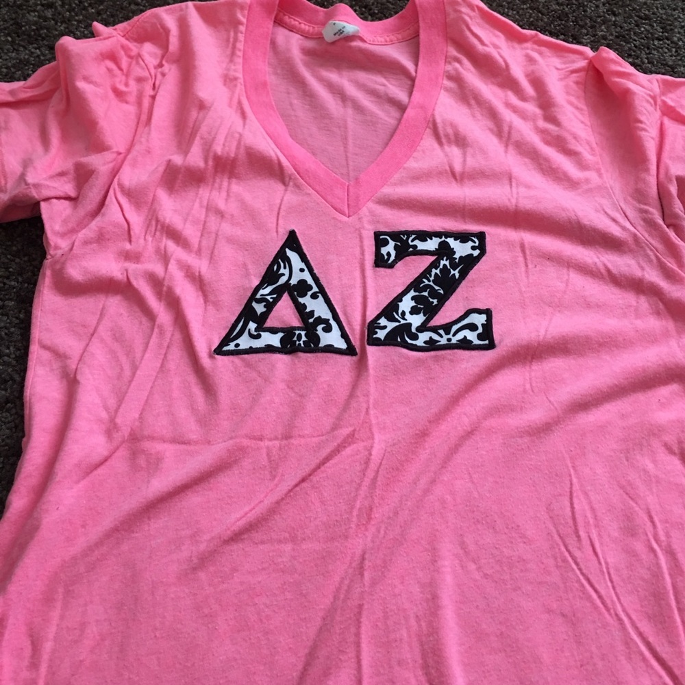 DZ letter shirt!