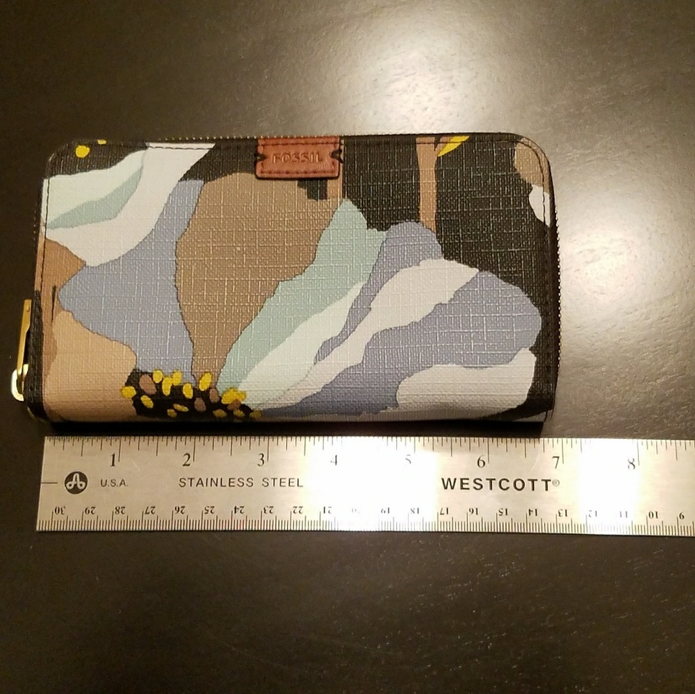 Fossil - Emma RFID Tech Wallet, Dark Floral
