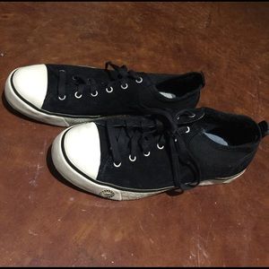 Ugg sneakers barely worn black and white