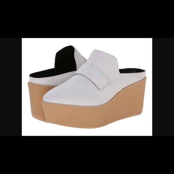 Derek lam - Picture 1 of 2