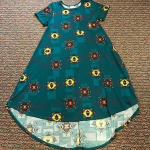 Lularoe Carly, size small