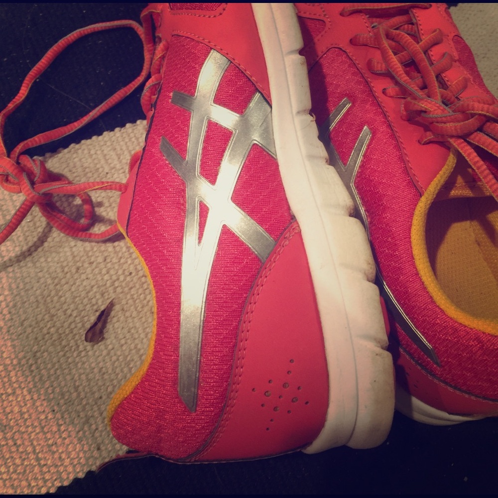 Aasics Gel Sneakers