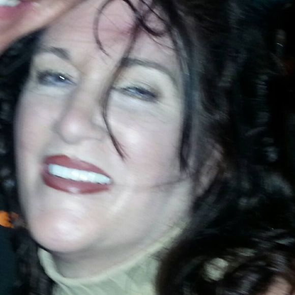 Meet your Posher, Kimberly - Picture 1 of 1