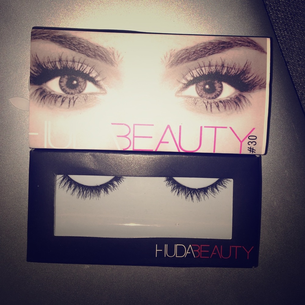 💄HUDA Eyelashes💄