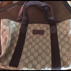 Gucci bag! Reposhing it! Not my taste!