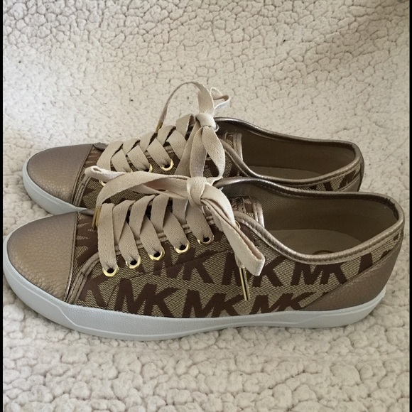 Michael Kors Shoes - LOWEST 💥NEW🎈MICHAEL KORS sneaks