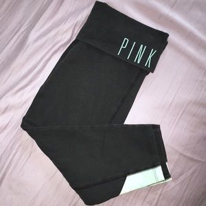 VS PINK Cropped leggings