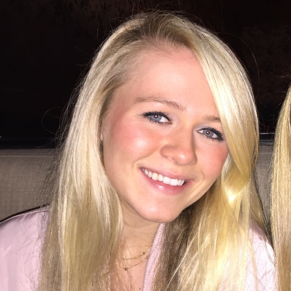 Meet your Posher, Liza