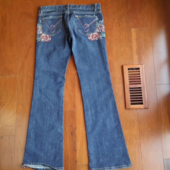 EMBROIDERED BEBE JEANS, SIZE 30 - Picture 7 of 7