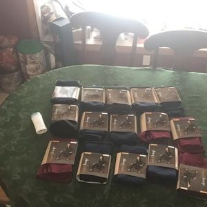 15 pairs of leggings