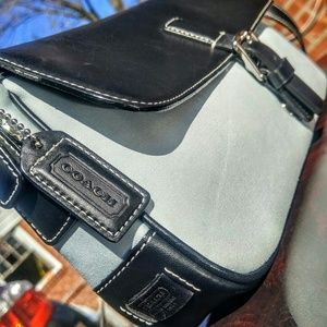 Authentic Coach baguette leather top + Free Gift