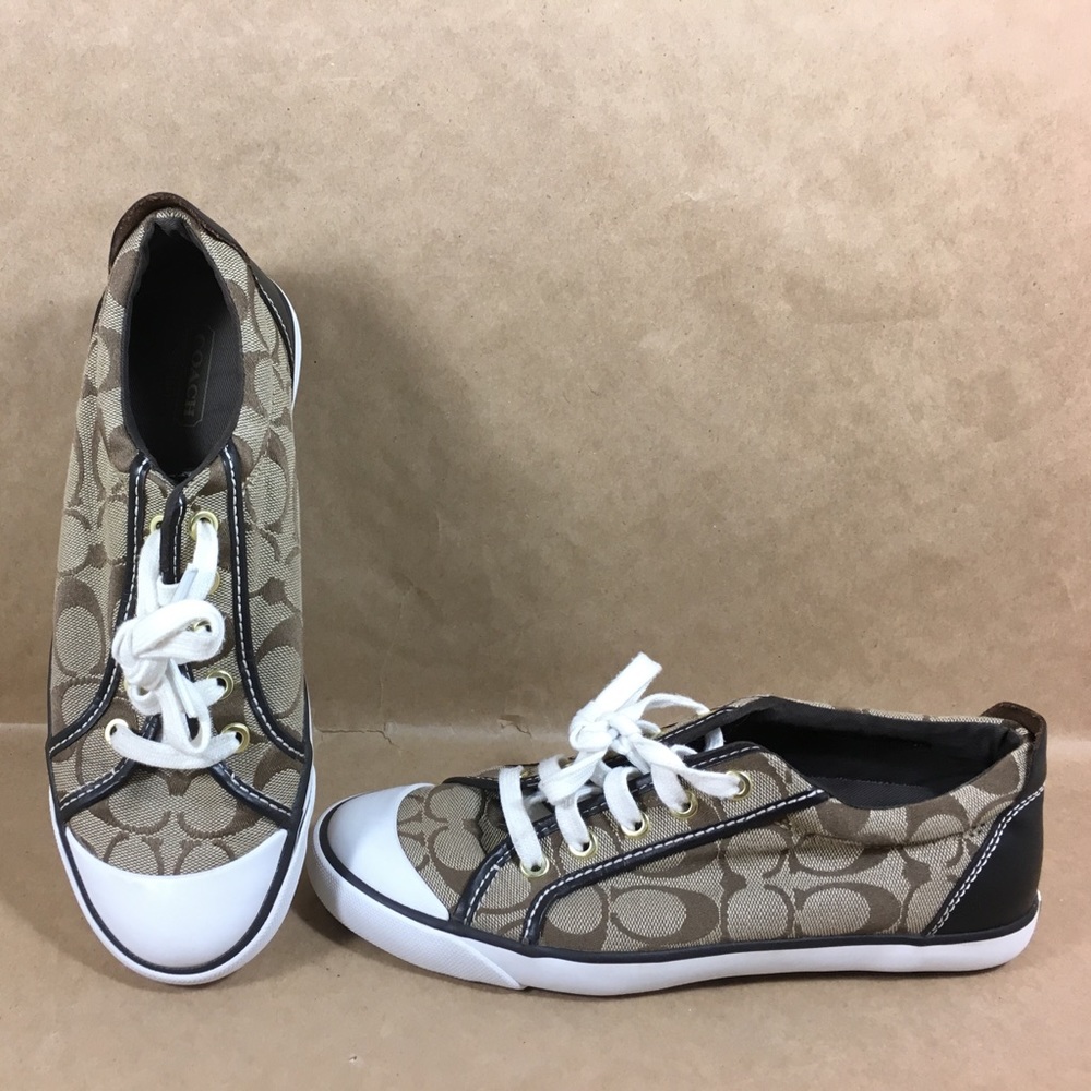 Coach Shoes - Womans - Sz: 7.5