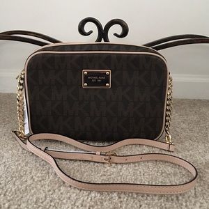 Michael Kors Jet set crossbody
