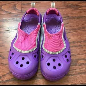 Like new girl's Crocs