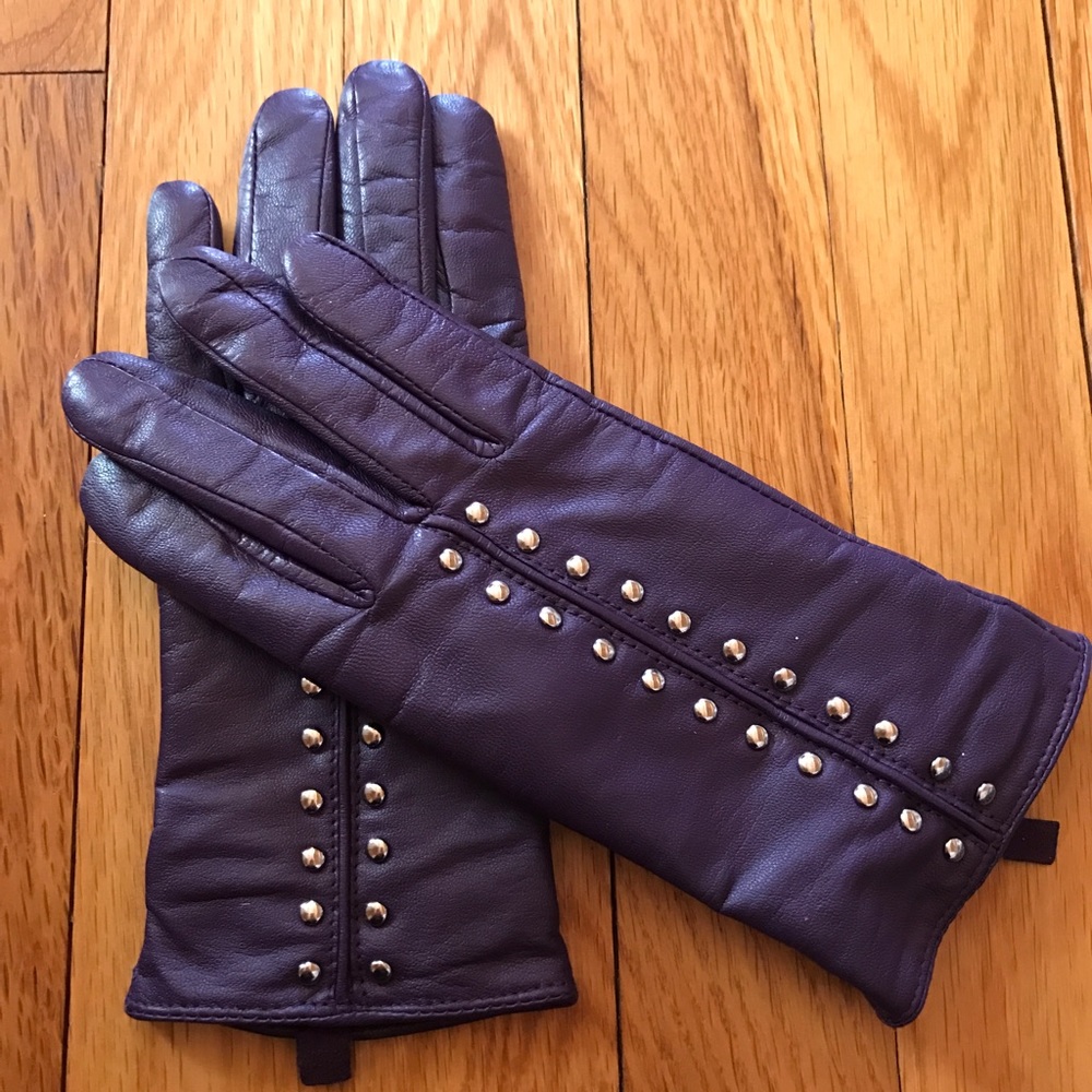 Rare: Michael Kors Purple Leather Studded Gloves