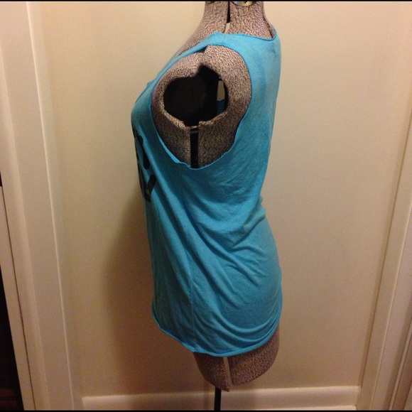 Size medium tank- No Money, No Honey. - Picture 3 of 7