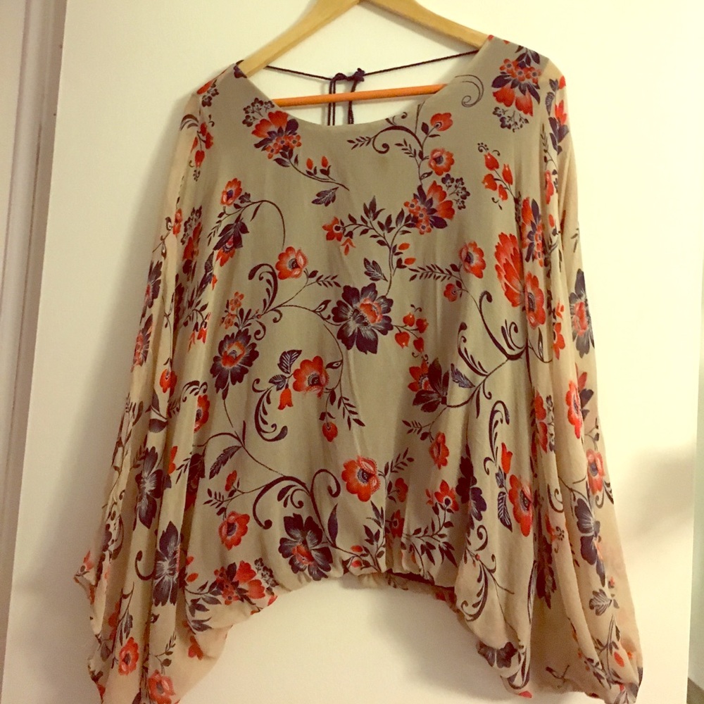 Boutique top, open back