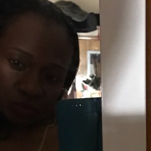 Meet your Posher, Isha