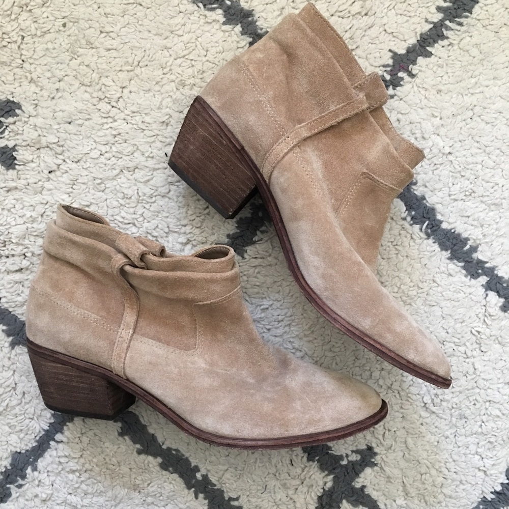 Joie Booties
