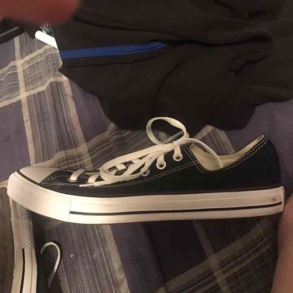 Converse size 11 in men's