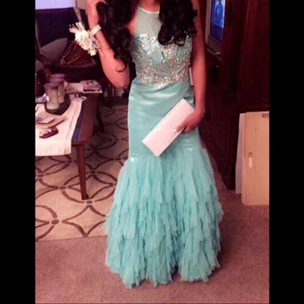 Mermaid prom dress size 0