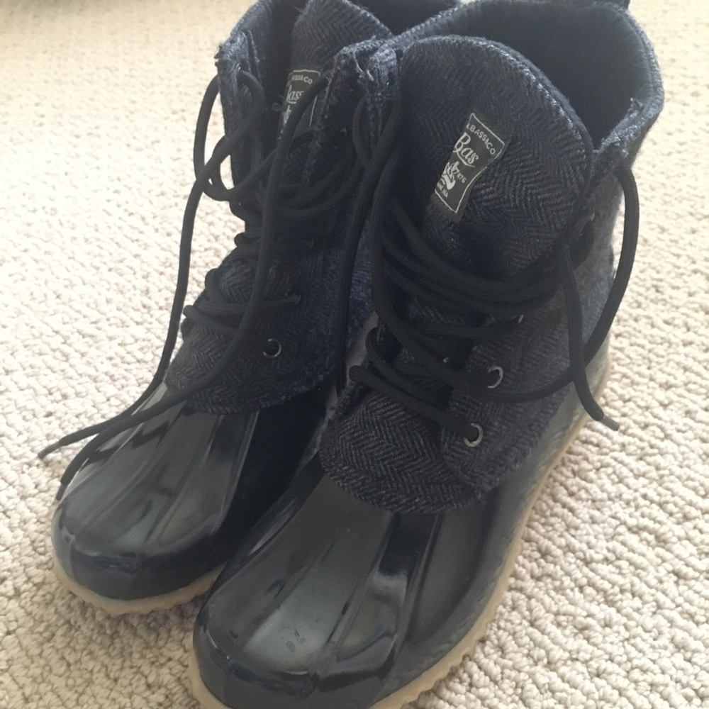 Black Bass Duck Boots!