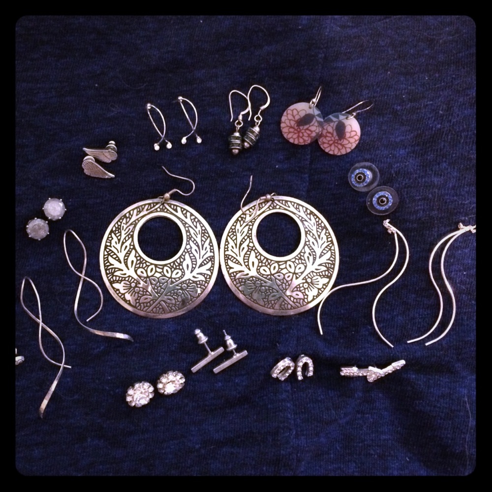 Bundle 18 Pairs of Earrings!
