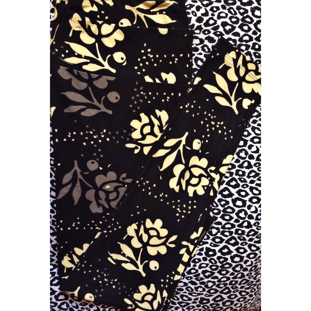 Lularoe leggings (TC)