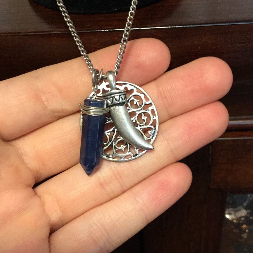 Cute necklace