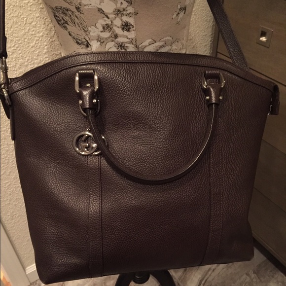 Gucci Handbags - Gucci Handbag