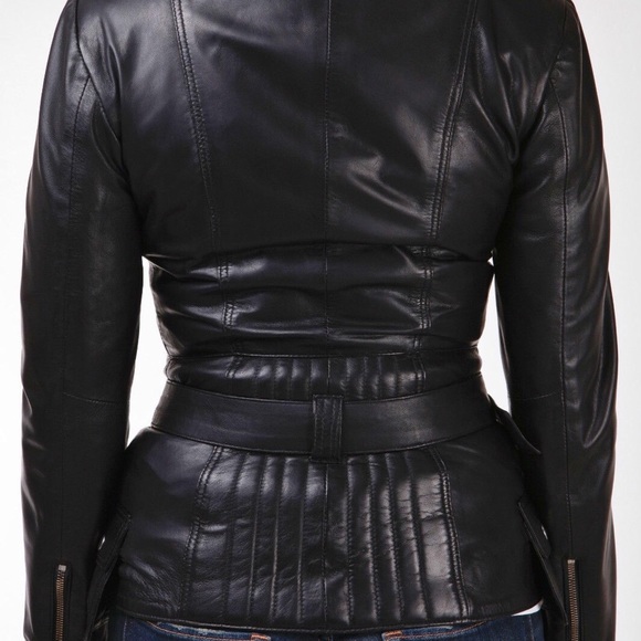 ๐ Vintage Retro Black Lambskin Leather Jacket๐ - Picture 2 of 4