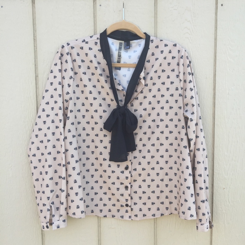 Forever 21 x Sanrio Chococat Tie-front Blouse