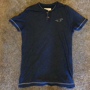Hollister Tee