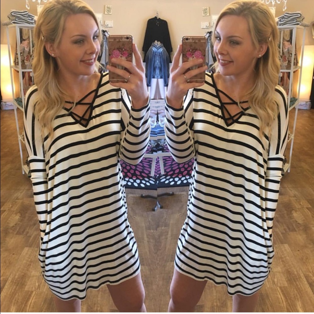 B&W Stripe Pocket Dress