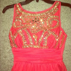 Price dropped to $100/ Size 4