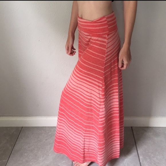 Mossimo Supply Co. Dresses & Skirts - 🛍FLASH SALE WEEKEND ONLY🛍Mossimo Maxi Skirt
