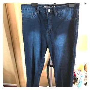 High Waisted Tight Jeans