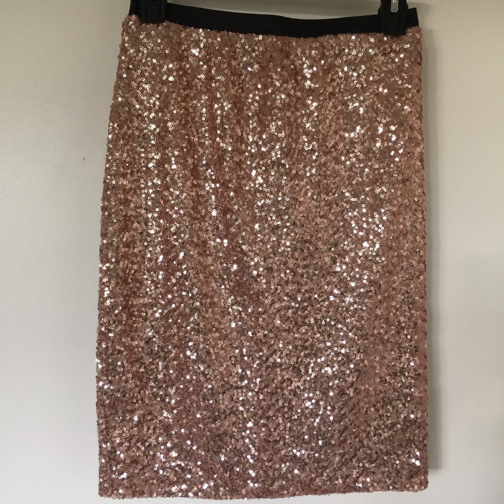 Limited Sequin Pencil Skirt XS Coral Color