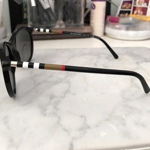 Burberry sunglasses