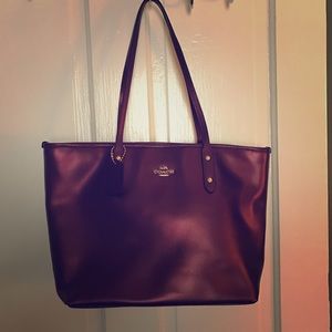 Coach purse (burgundy)