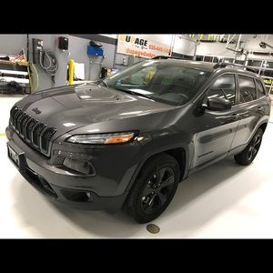 Meet your Posher, Alan